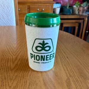 PIONEER Seed Green and White Thermal Mug Like New